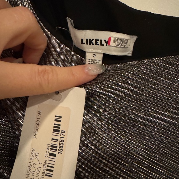 Silver One Shoulder Gown - Picture 4 of 4